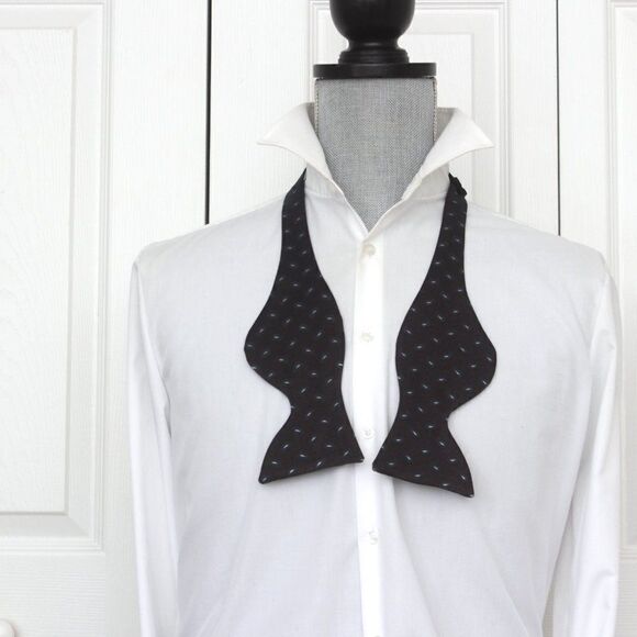 Mens Self-tied Big Butterfly bowtie S555 - Picture 12 of 16